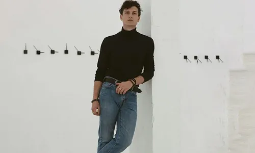 Beyond-the-Outfit-Confidence-is-Key